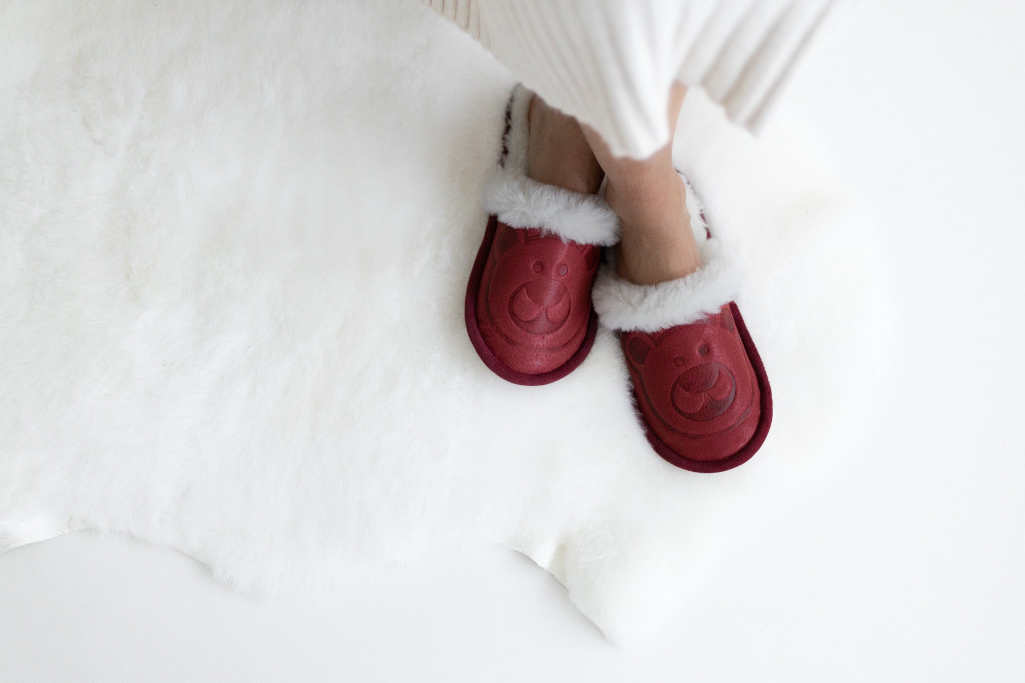 Krzneni copati z medvedkom