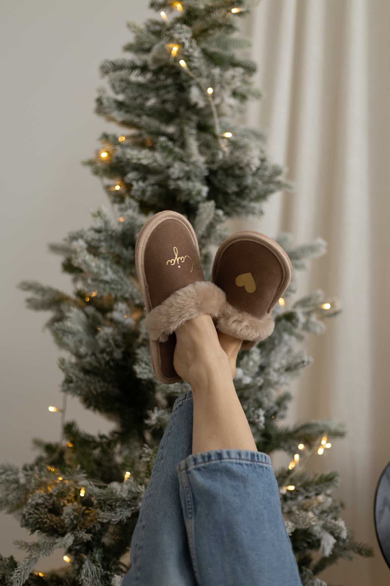 Kožne papuče s imenom