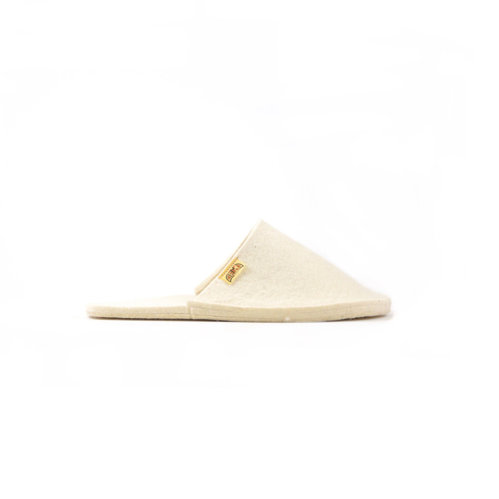 Copati iz naravnega filca