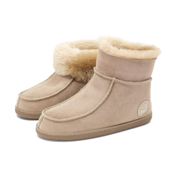 Visoki krzneni copati bež