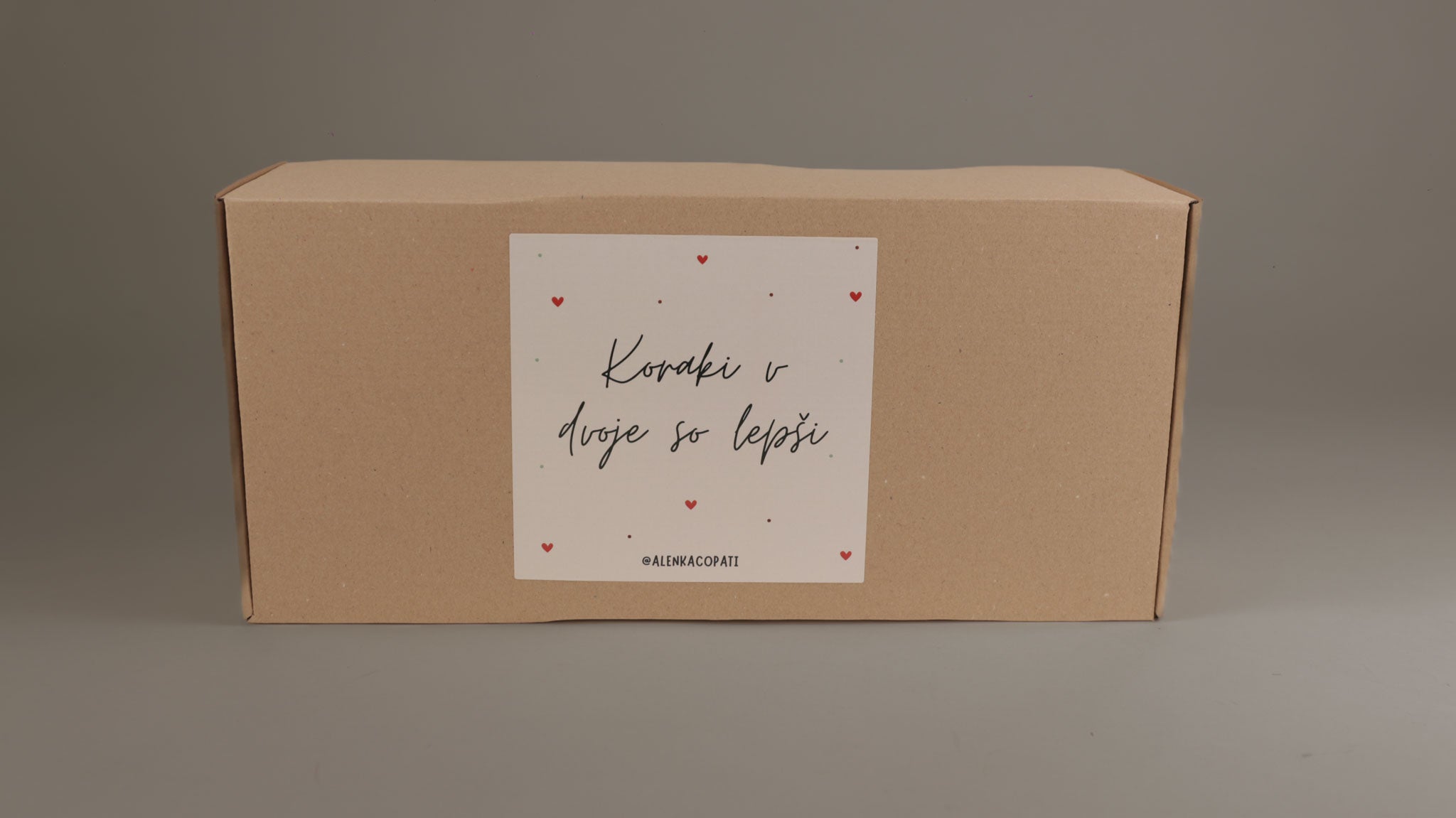 Darilno pakiranje - Koraki v dvoje so lepši