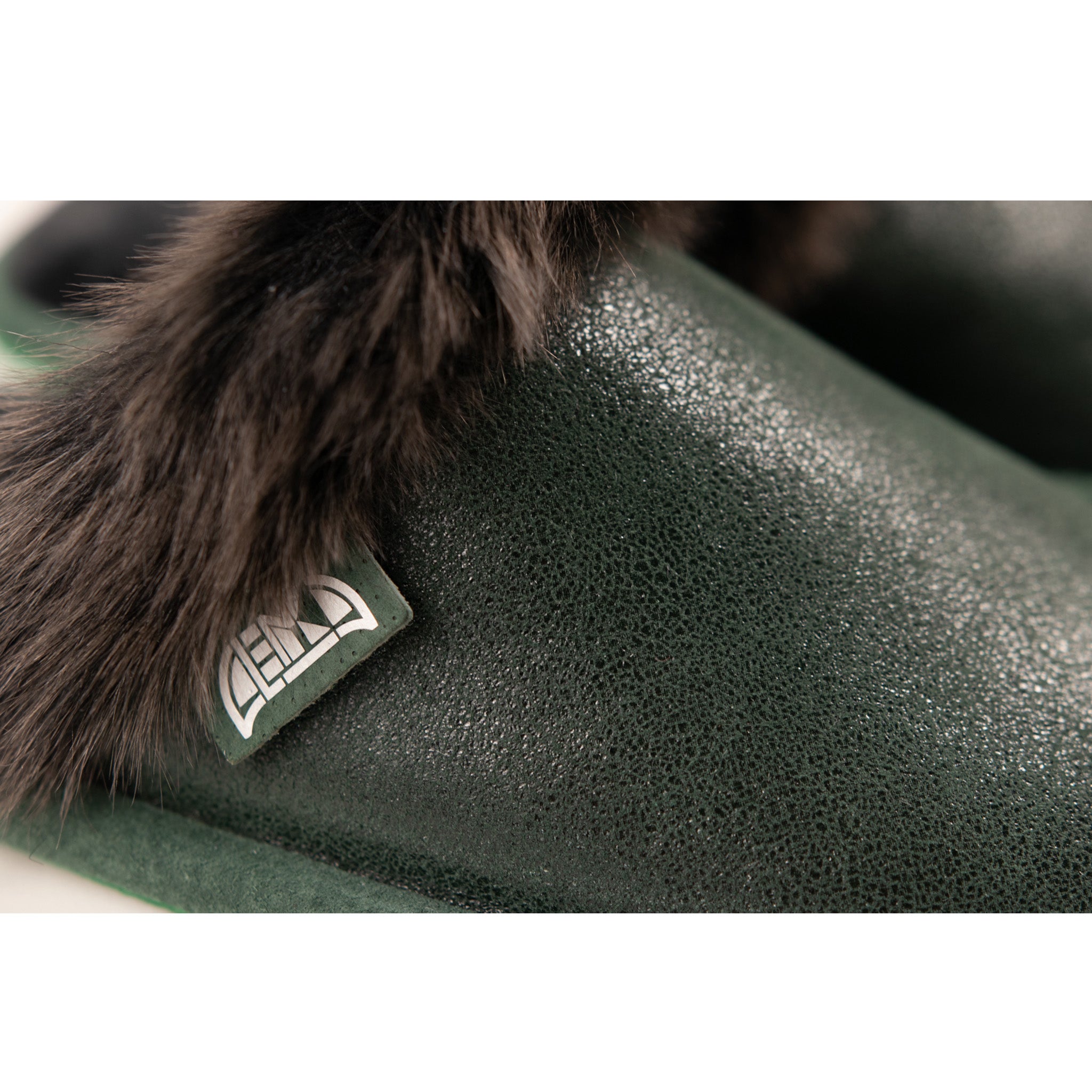 Unikatna krznena kolekcija - zelena