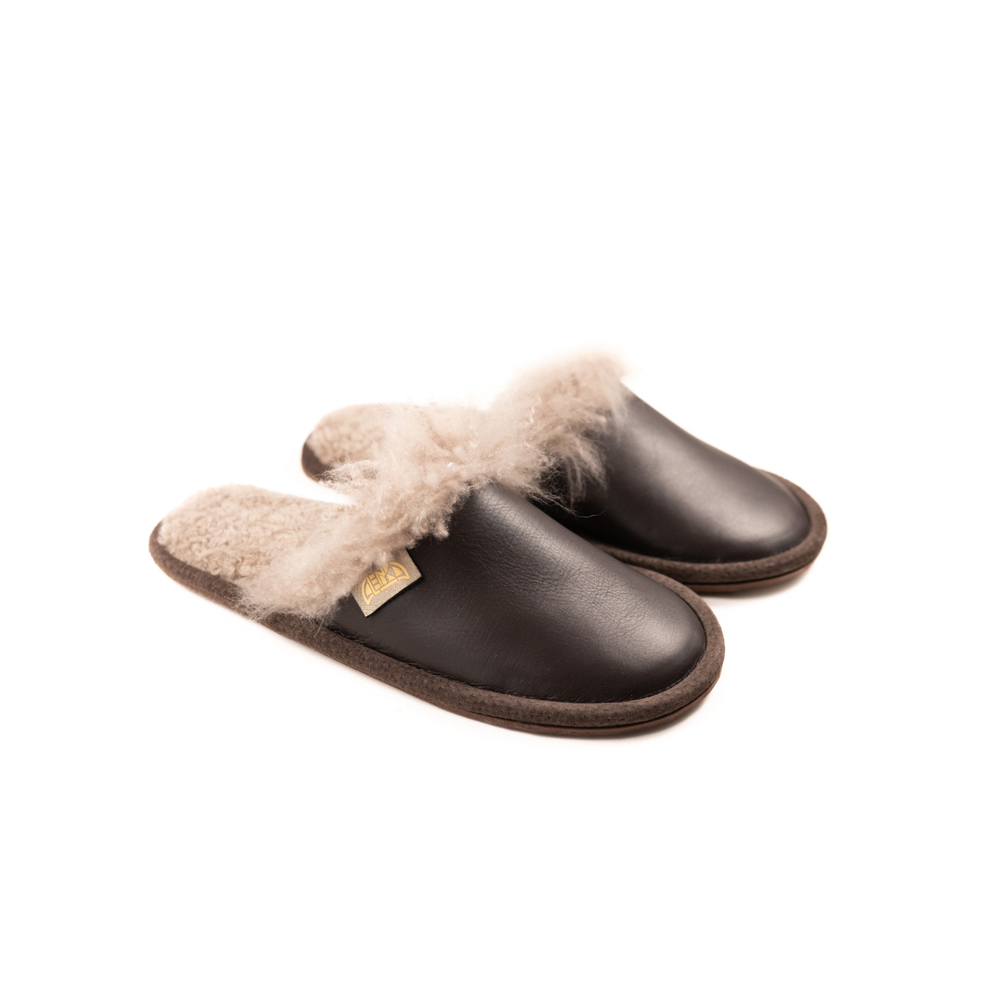 Elegantni krzneni copati