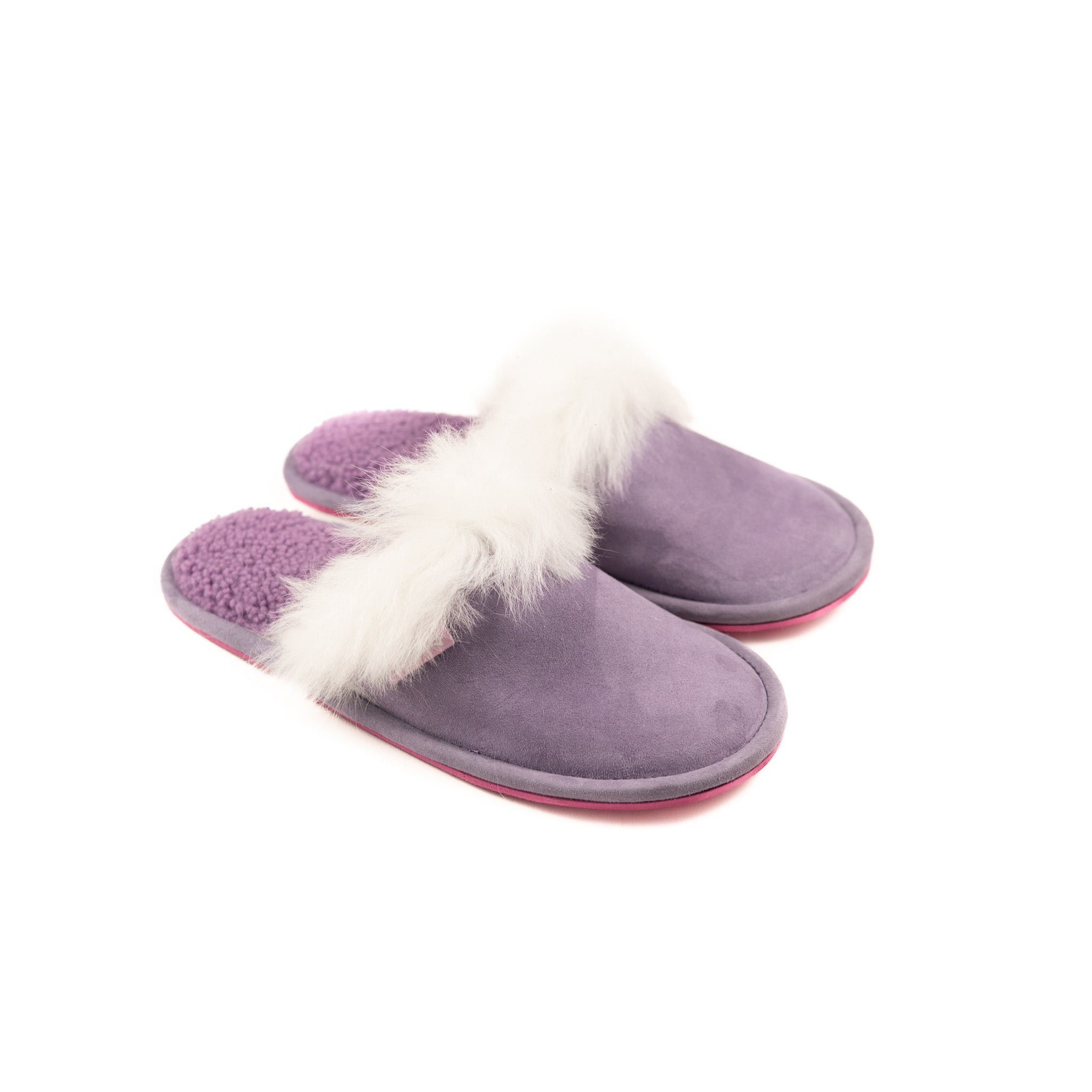 Vijolični krzneni copati