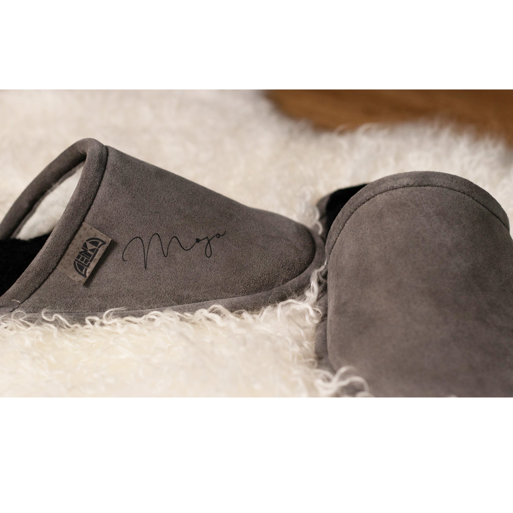 Krzneni copati z napisom - Moja ljubezen moški